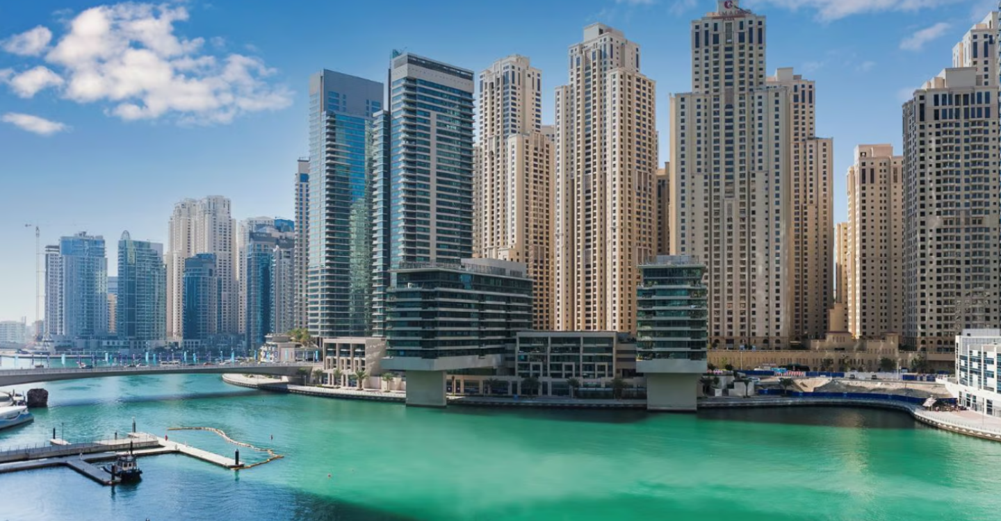  Investor's Guide: Maximizing Returns with Apartments for Sale in Dubai